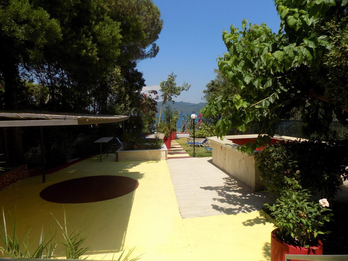 Lefkas Blue Hotel Nikiána Eksteriør bilde