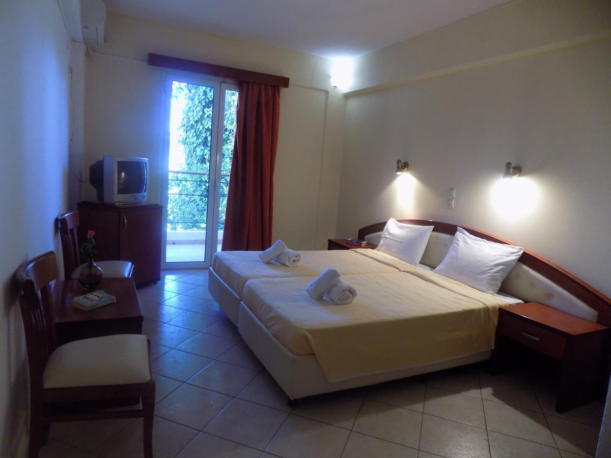 Lefkas Blue Hotel Nikiána Eksteriør bilde