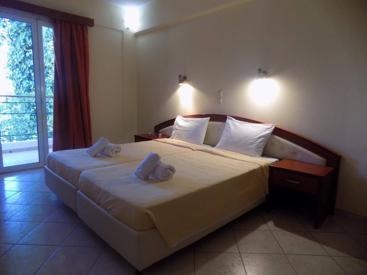 Lefkas Blue Hotel Nikiána Eksteriør bilde