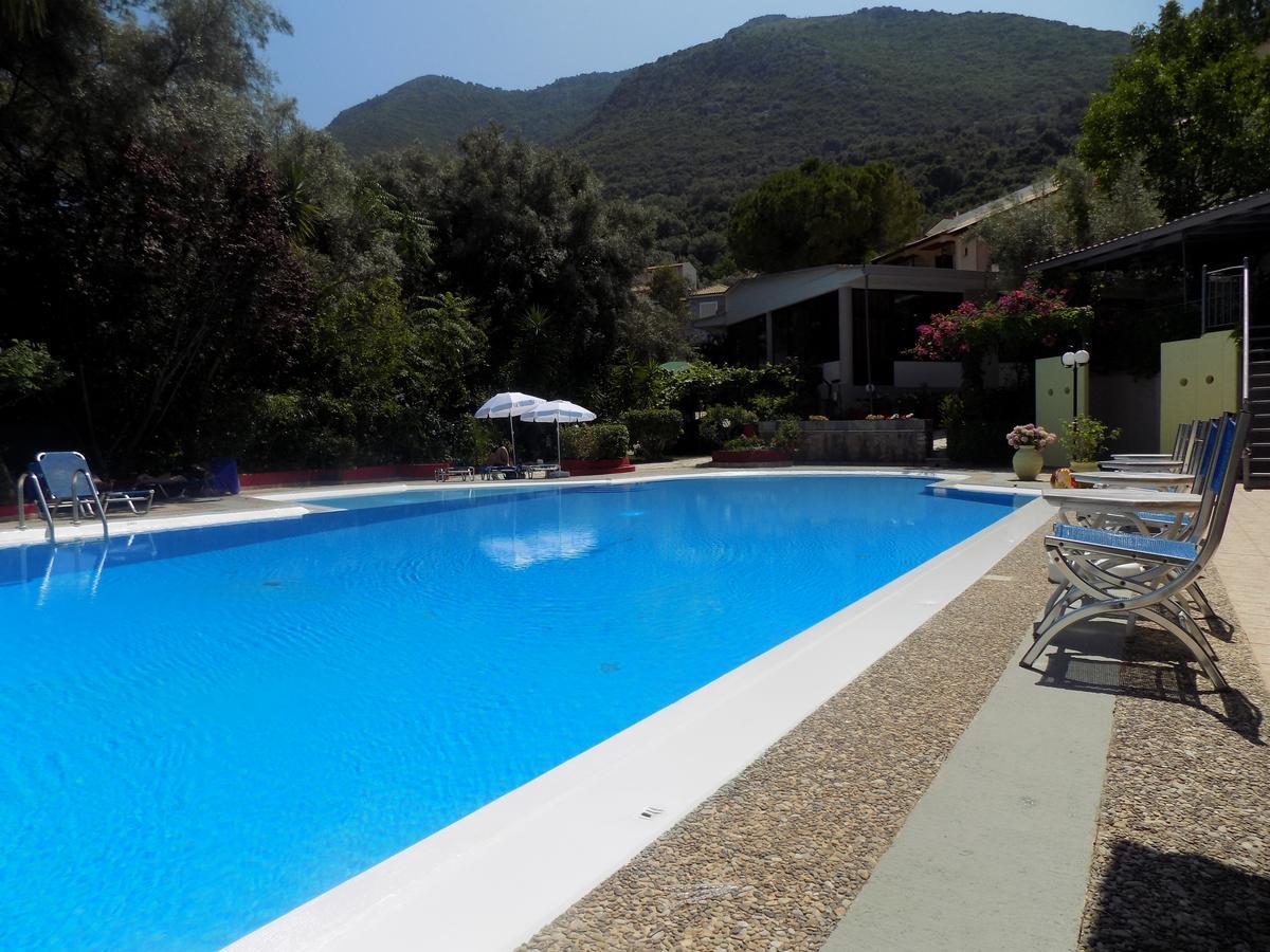 Lefkas Blue Hotel Nikiána Eksteriør bilde