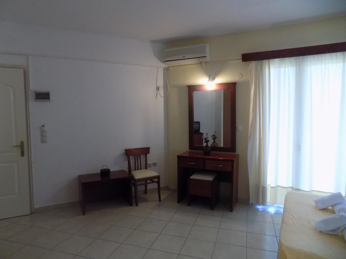 Lefkas Blue Hotel Nikiána Eksteriør bilde