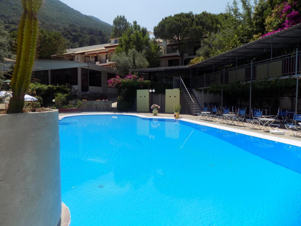 Lefkas Blue Hotel Nikiána Rom bilde